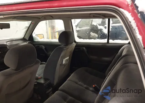 1996 Volkswagen Golf Gl/Harlequin z USA, uszkodzony, nr VIN 3VWFA81H6TM082177